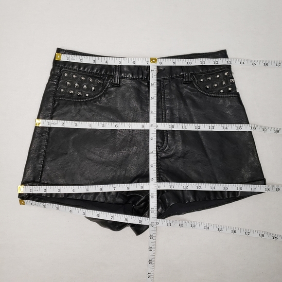 H&M Divided Faux Leather Shorts - Picture 5 of 5